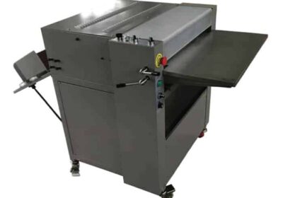 Unitome UVCM 530 Kaplama Makinesi